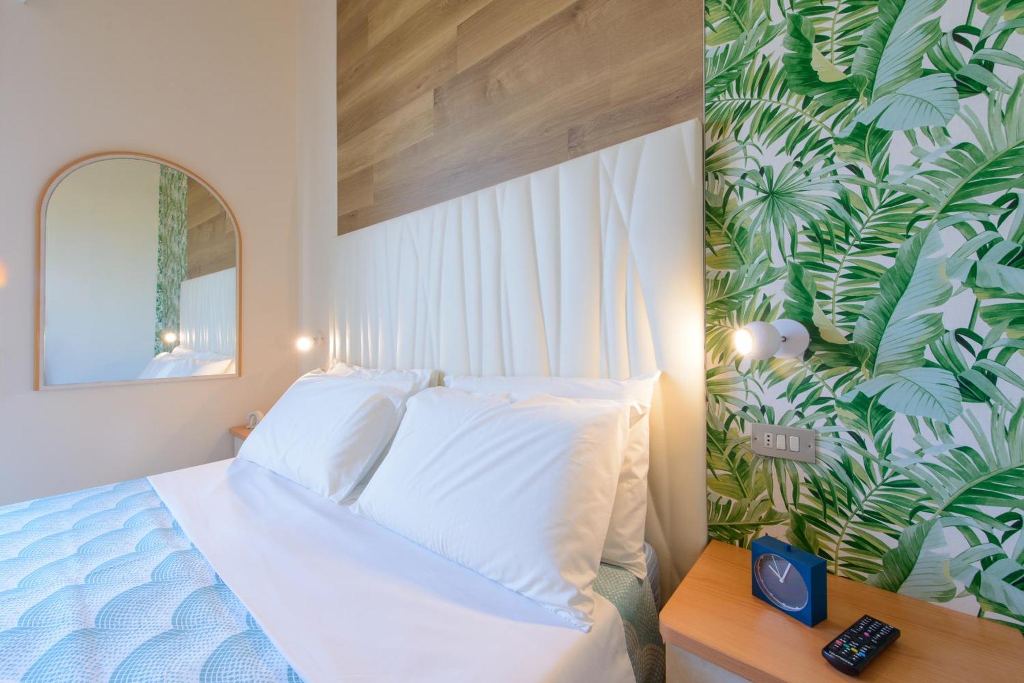 Hotel Nuova Medusa Rimini Exteriör bild